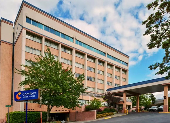 Comfort Inn & Suites Downtown Tacoma